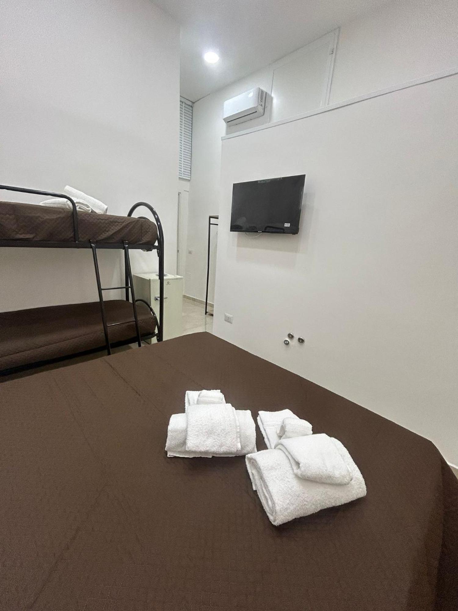 Luxury Rooms Carbonara 95 Nápoles Exterior foto
