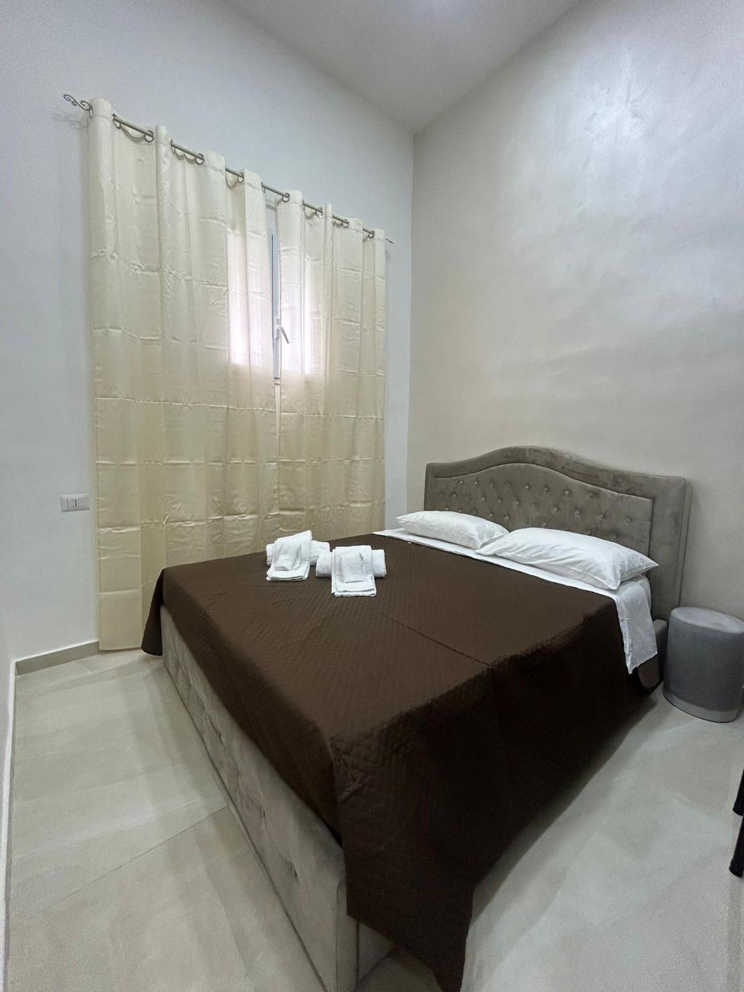 Luxury Rooms Carbonara 95 Nápoles Exterior foto